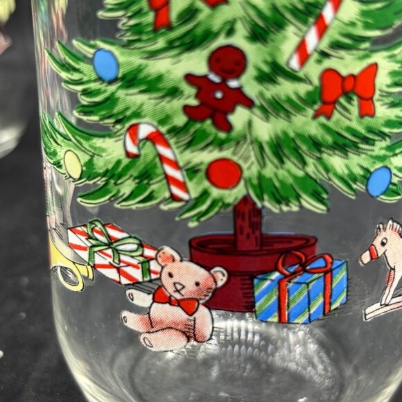 Set Of 6 Luminarc Noel Christmas Glasses With Holiday Tree & Gifts Design - Picture 7 of 8